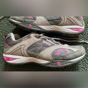 Teva waterproof hiking boots ankle support pink grey